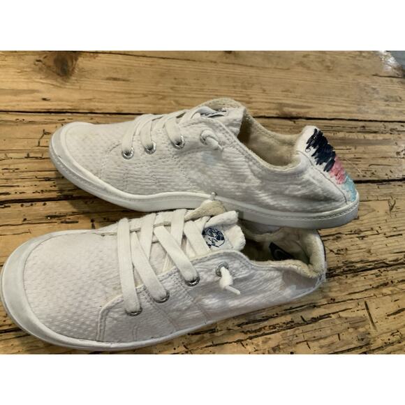 Roxy Women’s Size 9.5 White Bayshore III Slip-on Sneakers - Picture 1 of 6